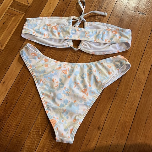 Shein Floral Pattern Tie Front Bandeau Bikini Swimsuit - Picture 5 of 5